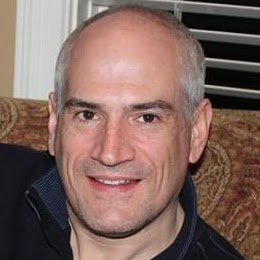 Derek Gates Photo 7