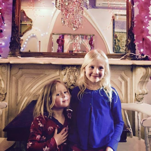 Christine Francisco Photo 26