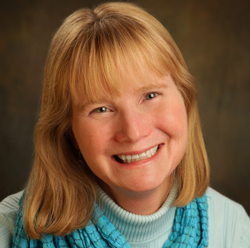 Debbi Davis Photo 25