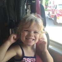 Tara Larson Photo 8