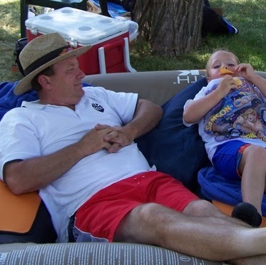 Robert Krueger Photo 18 Robert Krueger Photo 18