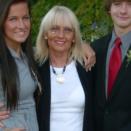 Judy Chapman Photo 31