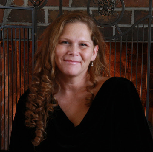 Tamara Tucker Photo 22