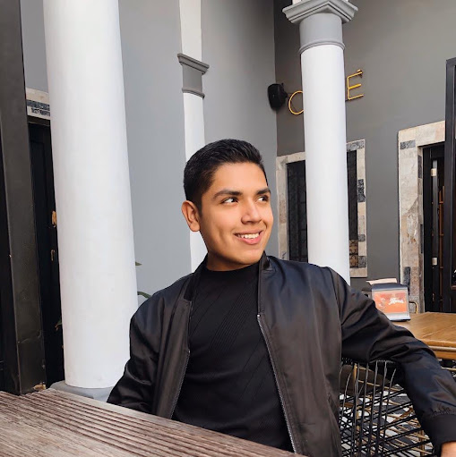 Saul Rojas Photo 30