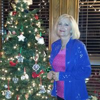 Debra Gutierrez Photo 13