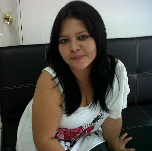 Karla Rodriguez Photo 26