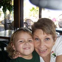 Sue Ray Photo 16