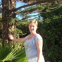Carole Richards Photo 8