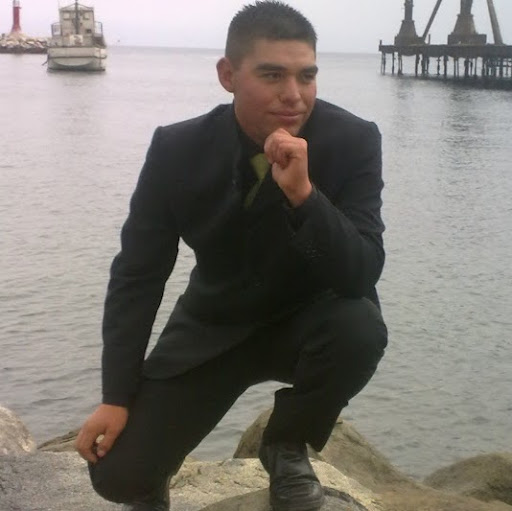 Ronald Chavez Photo 18