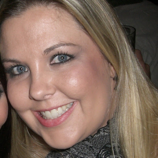 Christie Williams Photo 45