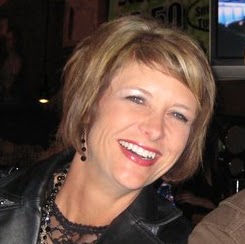 Kathy Coleman Photo 32