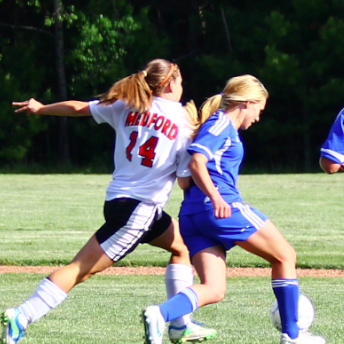 Caitlin Riley Photo 15