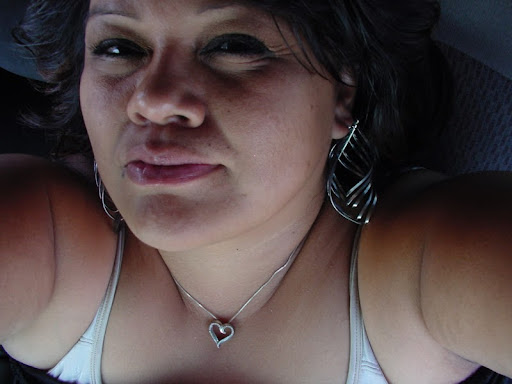 Debbie Reyes Photo 16
