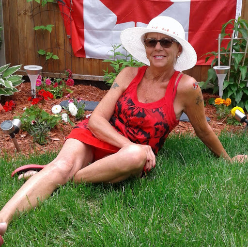 Suzanne Dupuis Photo 5