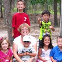 Pamela Richardson Photo 19