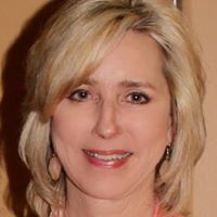 Candy Reynolds Photo 28