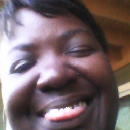 Lisa Gregory Photo 39