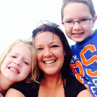 Stephanie Hodges Photo 28