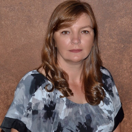 Rebekah Bennett Photo 16