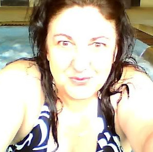 Susan Darcy Photo 28