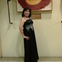 Linda Bernardo Photo 21