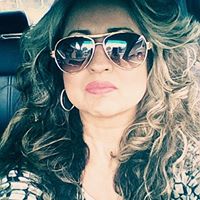 Annette Lozano Photo 26