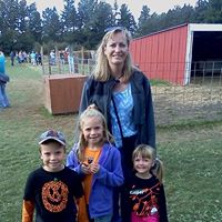 Pam English Photo 16