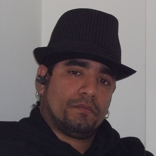 Luis Morales Photo 17