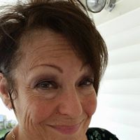 Janis Damante Photo 7