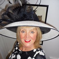 Carole Hayes Photo 42