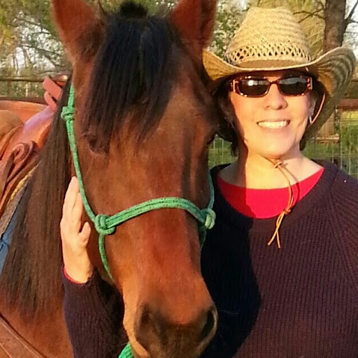 Julie Yarbrough Photo 2