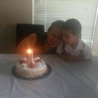Carmen Saenz Photo 40