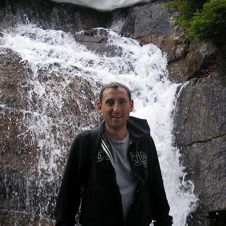 Daniel Needham Photo 11