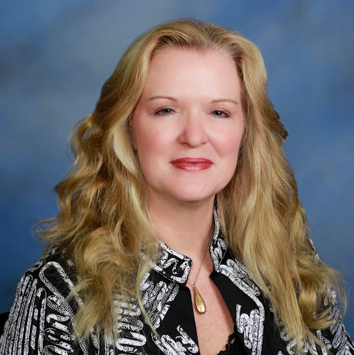 Kathryn White Photo 16