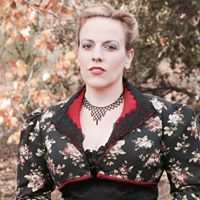 Elizabeth Henderson Photo 35