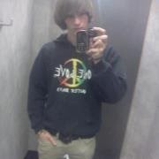 Dylan Reynolds Photo 20