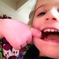 Heidi Thompson Photo 36