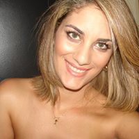 Aline Alvarenga Photo 8