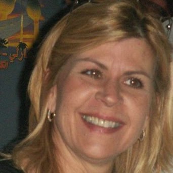 Julie Delaney Photo 29