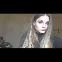 Meghan Walsh Photo 13