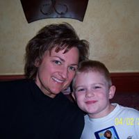 Stephanie Carpenter Photo 19