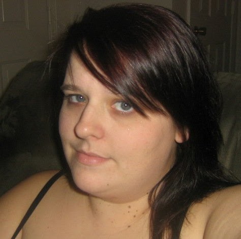 Danielle Kemp Photo 4