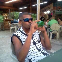 Andres Acosta Photo 32