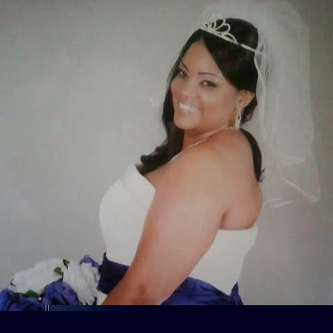 Alisha Adams Photo 3