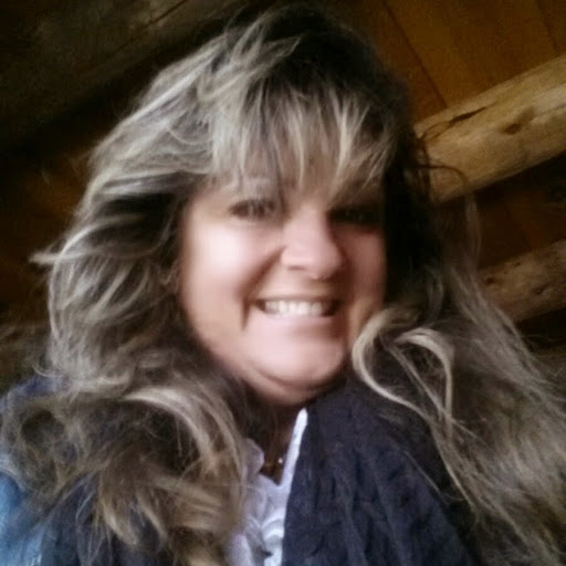 Rebecca Grayson Photo 15