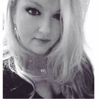 Erin Aldridge Photo 16