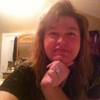 Jennifer Crouch Photo 13