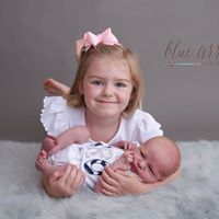 Kristina Hunt Photo 20