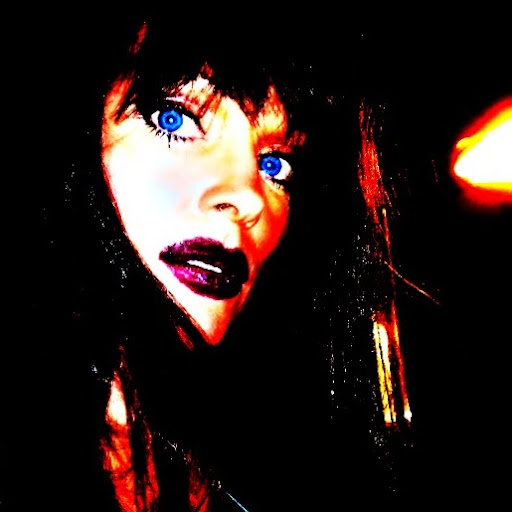 Kate Simonson Photo 8