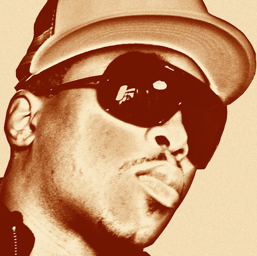 Jonathan Houston Photo 11